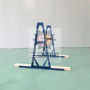  A Frame