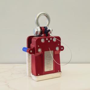  Little Giant Stone Lifter 30